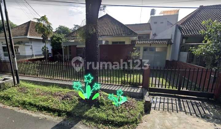 Rumah 1 Lantai Di Jl. Jamuju Bandung Lokasi Strategis