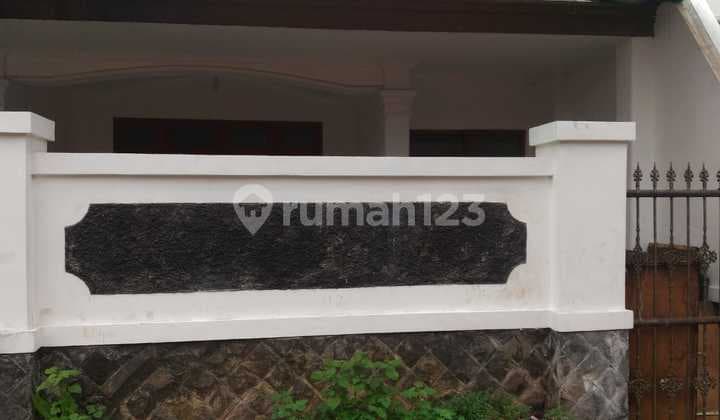 Rumah Setiabudi Jl. Kencana Daerah Segitiga Mas