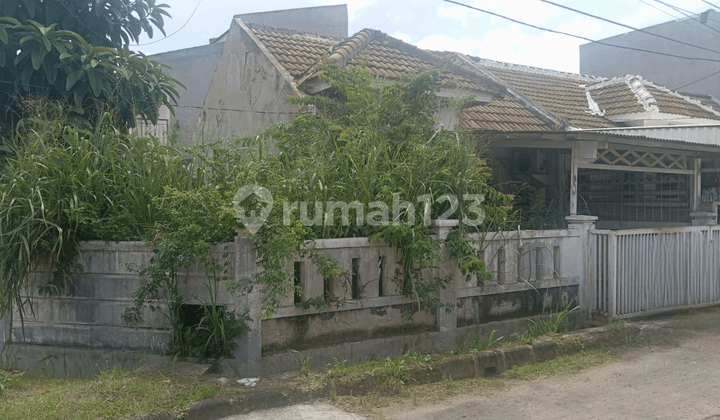 House in Sector 6 Gading Serpong
