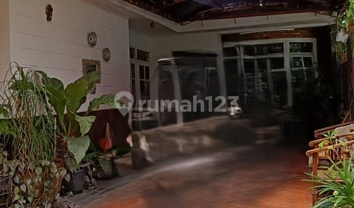 Comfortable and Strategic Residential House in Bukit Nusa Indah