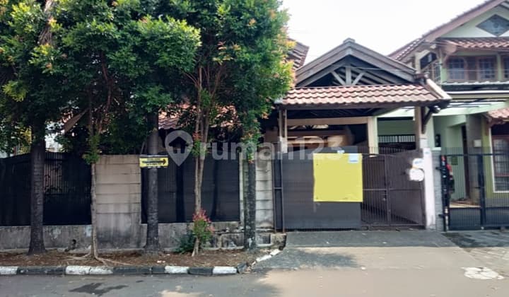 Rumah Siap Huni Dalam Perumahan di Bintaro