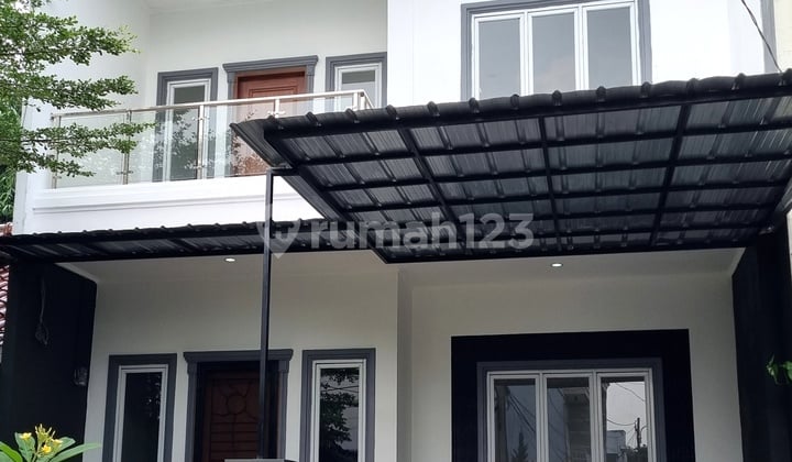 Rumah 3 Lantai Dijual Di Regency Melati Mas Serpong