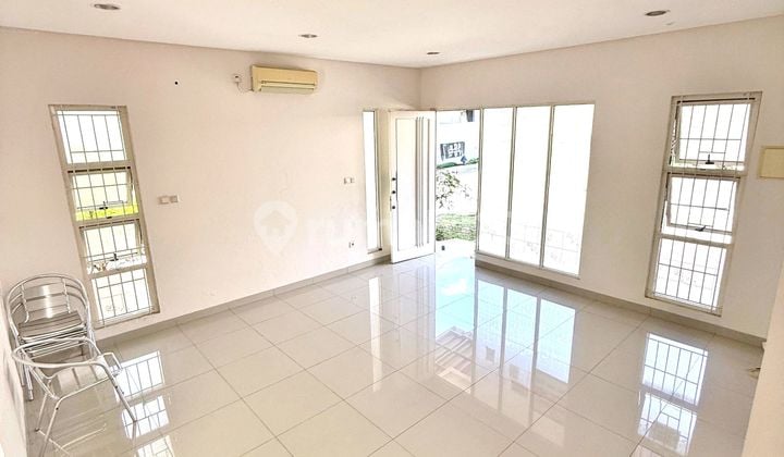 Rumah 2 Lantai Minimal Sewa 1 Tahun di Residence One Bsd