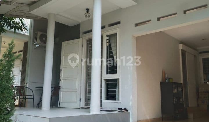 Rumah 2 Lantai Di Perumahan Darwin Gading Serpong