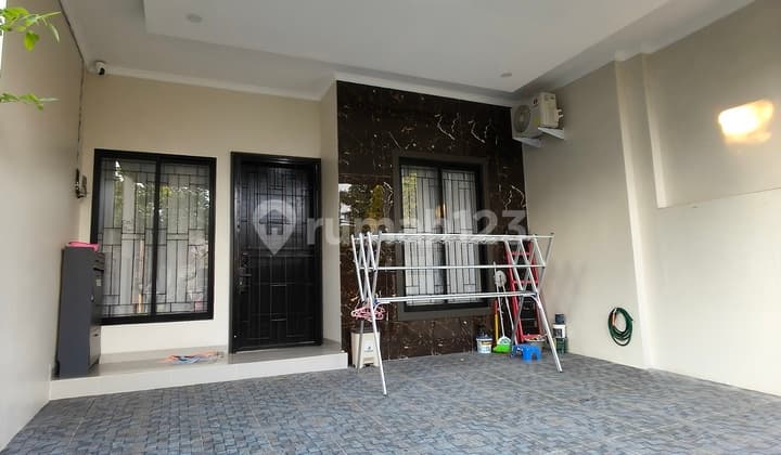 Rumah 2 Lantai Semi Furnish di Melati Mas Serpong
