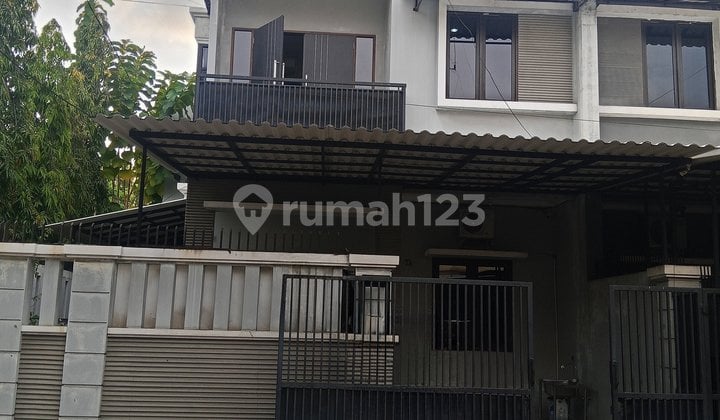 Rumah Minimalis 2 Lantai