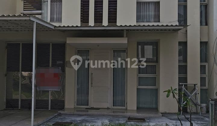 Minimalist House Ready to Occupy in Pakuwon City