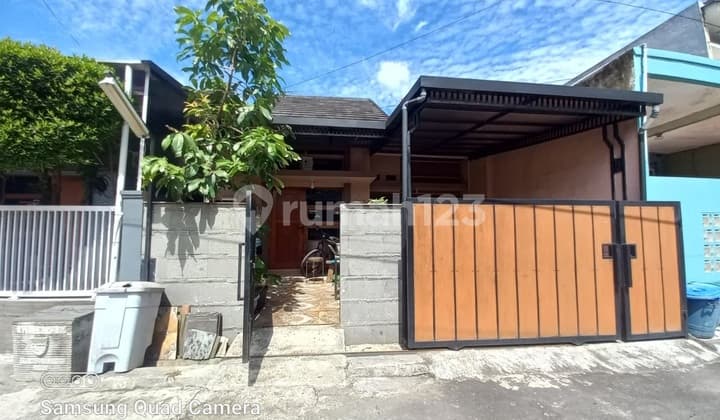 Jual Rumah Baru Renovasi, Siap Huni Cluster Cisaranten Kulon Dilalui Angkot