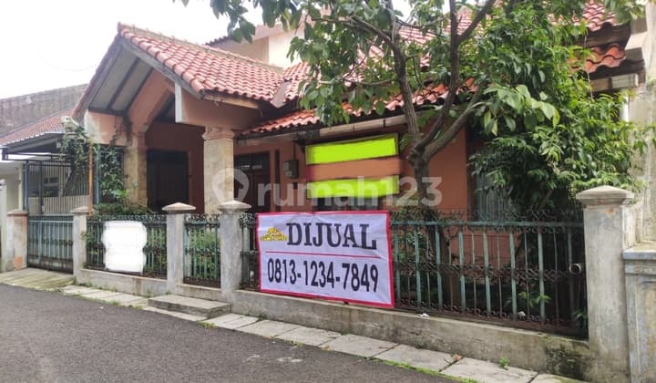 Jual Rumah Komplek Margahayu Raya Posisi Depan Nyaman Untuk Rumah Tinggal