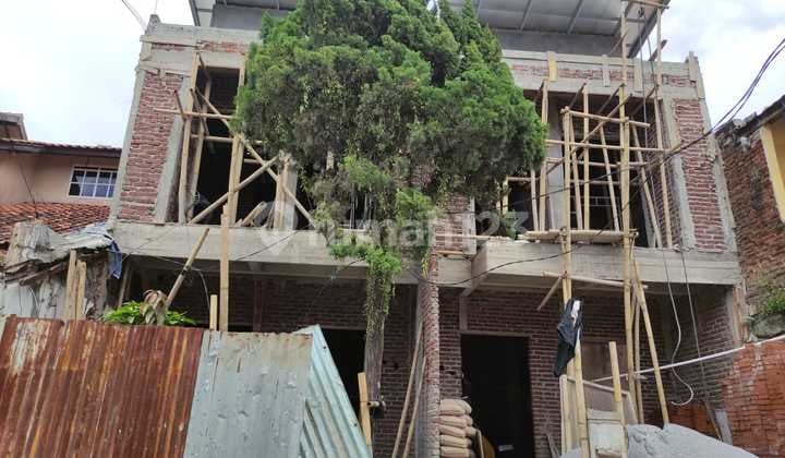 Jual Rumah Baru Design Modern Minimalis Komplek Besar Arcamanik