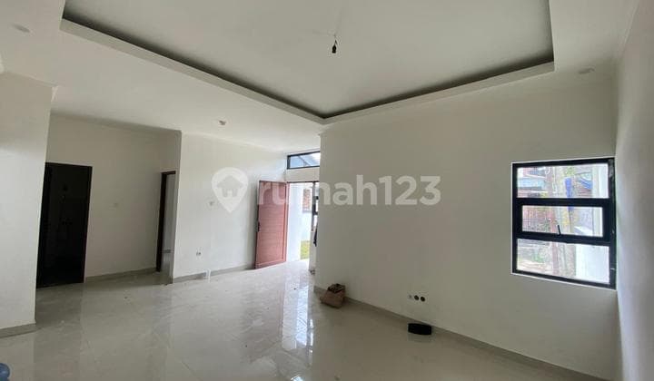 Jual Rumah, Komplek Permata Biru Tahap 2, Bangunan Baru Minimalis, Murah