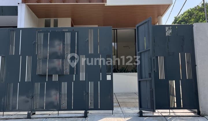 CINERE MEGAPOLITAN DLM KOMPL LT 152 LB 160 KT3+1 KM3+1 BRAND NEW SHM IMB