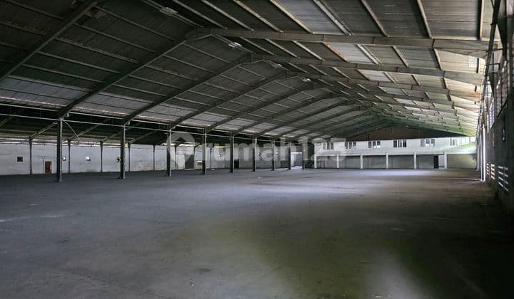 Gudang Jumbo Ex. Pabrik Siap Pakai Di Rungkut Industri Surabaya