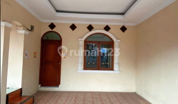 Pancoran Mas Comfortable Residence