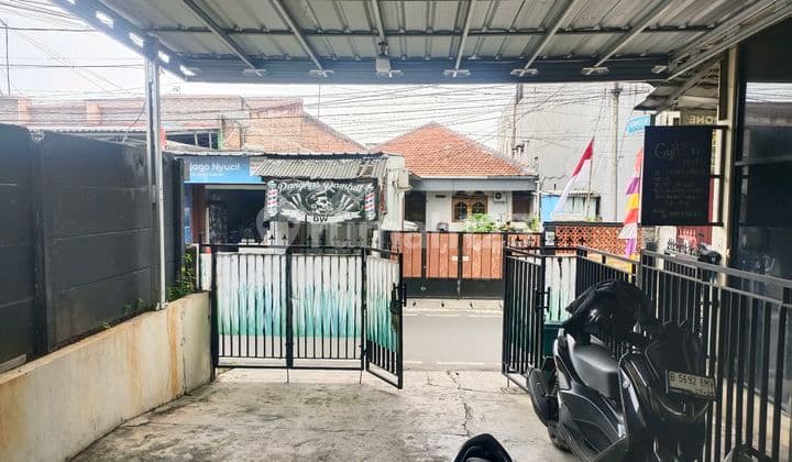 Dijual Rumah Bagus Luas 250m2 Berikut Kontrakkan Kemayoran