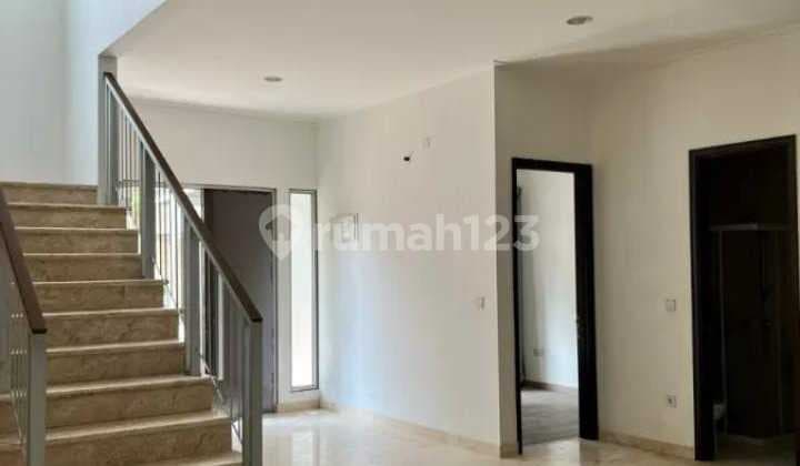 Dijual Rumah Golf Island 8x15 Kosongan Cakep