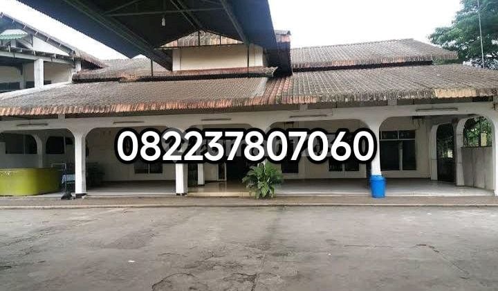 Large Land Saradan Madiun with Building Bonus, Former Restaurant