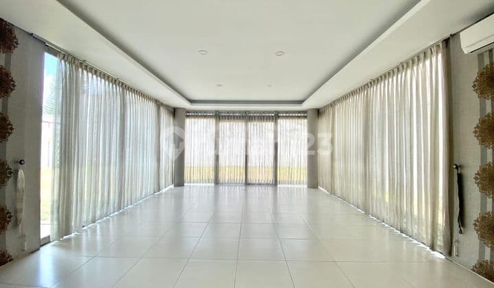 Rumah SHM 2 Lantai Bagus di Cluster larang tapa