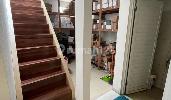 Rumah 2 Lantai SHM Bagus Selatan sayap pajajaran