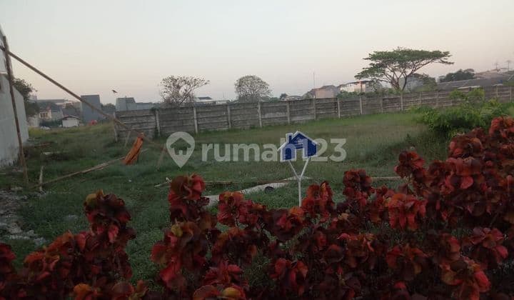 Tanah di Komplek galuh mas SHM untuk komersial