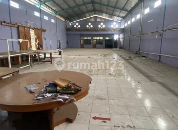 Gudang di Sayap jln katapang KOPO 1500 m Jual cepat