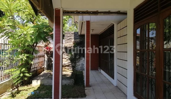 Jual cepat Rumah bagus di Sayap moch ramdhan Sudah Renovasi SHM