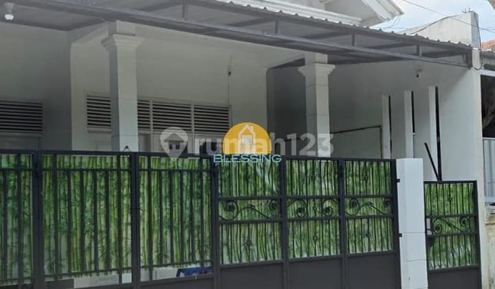 Rumah Strategis Siap Pakai Eksklusif di Pusponjolo Tengah