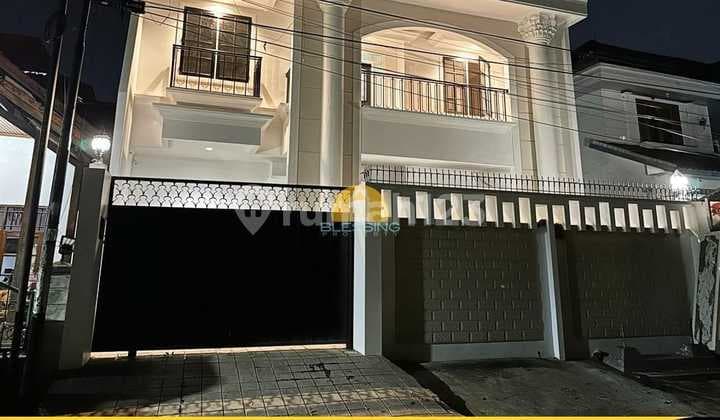 Rumah Bagus Mewah Strategis di Jalan Rinjani Gajahmungkur