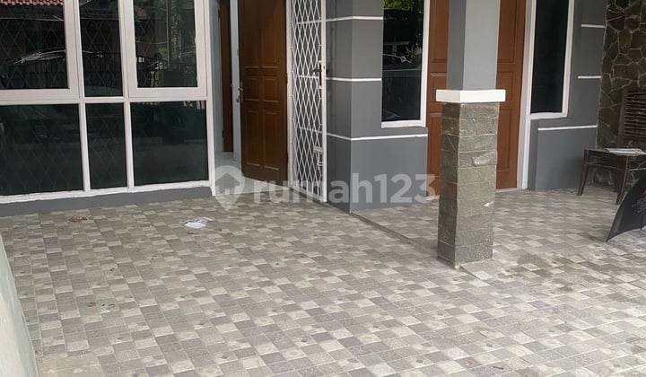 Rumah Minimalis 2 Lantai Sarimas Arcamanik