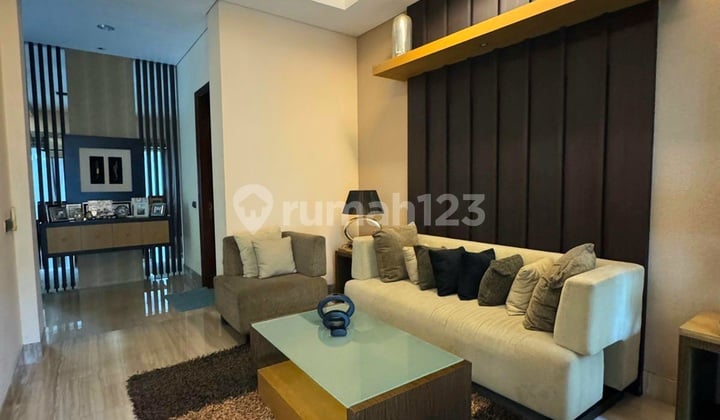 Rumah Mewah Modern Hoek 2 Lantai Full Furnished The Green BSD City