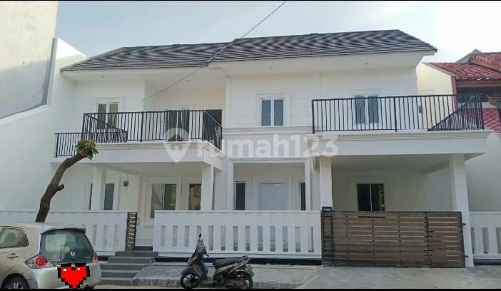 Rumah Kawasan Bsd City Villa Melati Mas Kondisi Rapih Baru Renovasi