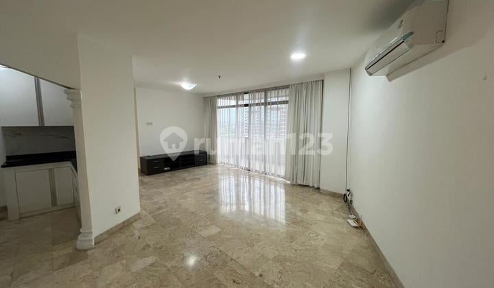Apartemen Beverly Tower Cilandak 3 Bedrooms Furnished / Semi Furnished