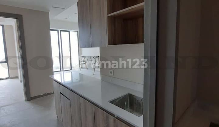 For Rent: Jakarta Tower Apartment 3 Bedrooms. Kemayoran, Central Jakarta.