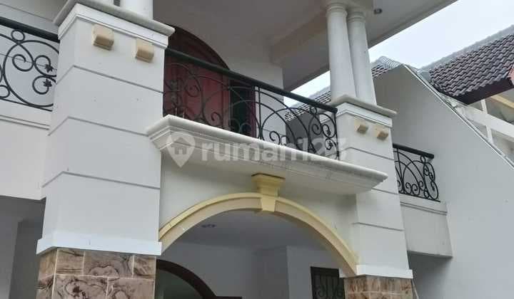Rumah Camar Permai Uk 9x27 Dua Lantai,semi Furnish,selatan