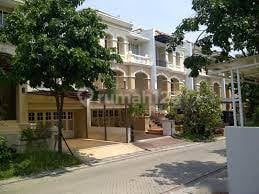 Rumah Pik1 Bgm akasia Golf Uk 8x18 ,standard developer,2 lantai,utara