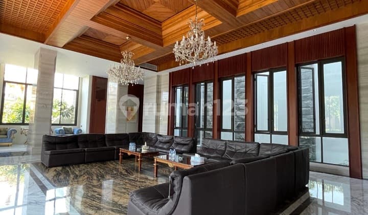 Rumah Sultan Pantai Mutiara Luas 609m,hook,4 Lantai,marmer,furnish,pinggir Pantai