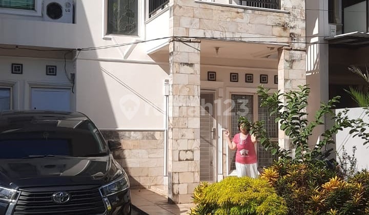 house in West Jakarta, Taman Kencana, 8x18, semi-furnished, 2 floors, nice and tidy