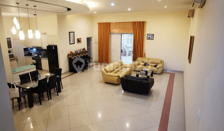House of Type 1, Condition Good, Size 12x25 Semi Furnished, Neat, Renovated, South Position on Boulevard.