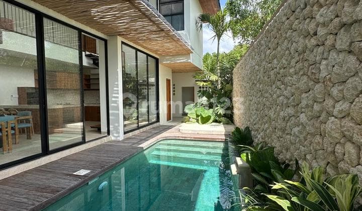 Brand New Modern Mediteranian Villa View Ocean Ungasan Dekat Pantai Karma Kandara