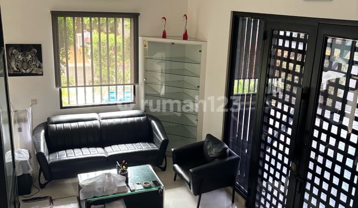 Sell Fast Hook House in Taman Bromo Lippo Karawaci