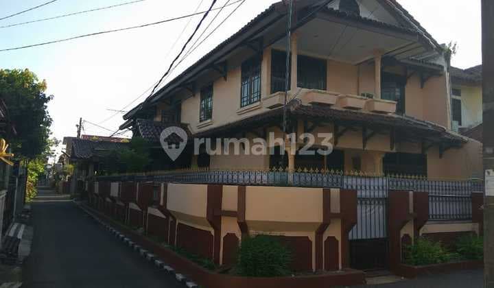 Rumah Hook 2 Lahtai Di Kav Dki Kel. Pondok Kelapa Kec. Duren Sawit Jakarta Timur