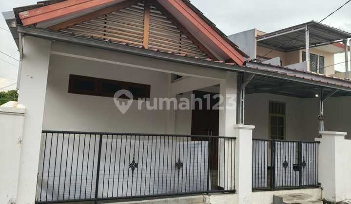 Rumah Hook Taman Harapan Baru.bllrumah Hook Taman Harapan Baru Bekasi