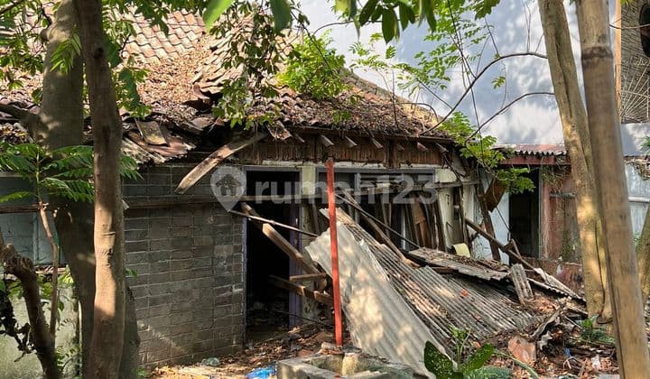 Rumah Hitung Tanah Ciateul Cocok Untuk Usaha Atau Showroom