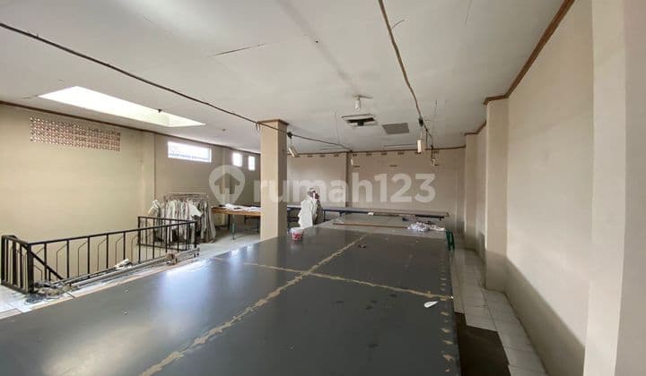 Rumah Dan Gudang Taman Rahayu 1