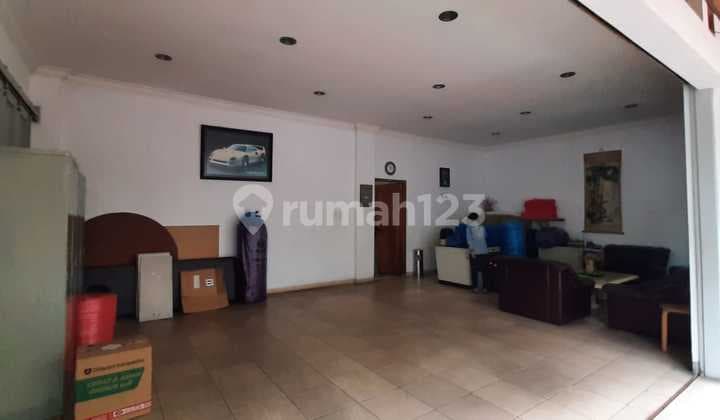 Rumah + Ruang Usaha Sayap Riau Supratman