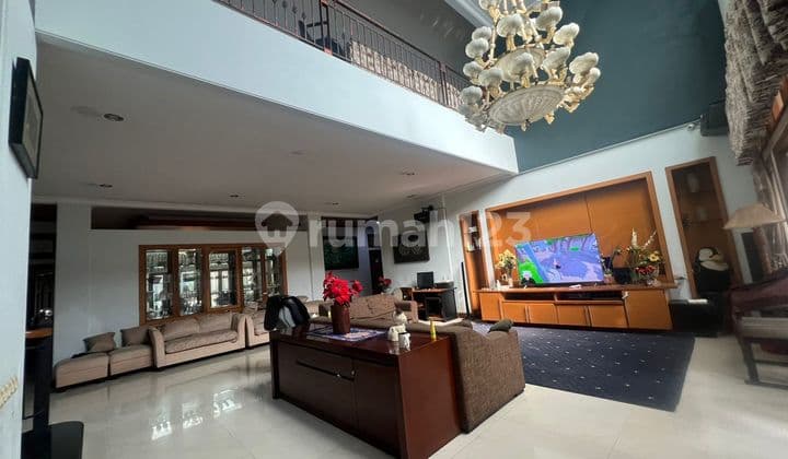 Rumah Mewah Di Sayap Riau Sangat Cocok Buat Showroom Cafe Kantor