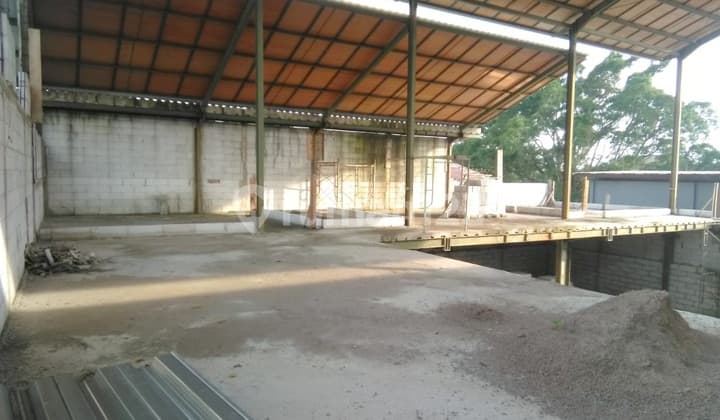 Tempat Usaha Supratman Jalan Utama