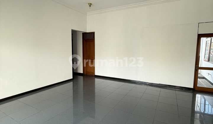 3 Units of Shop Houses, Houses, and Warehouses in Gandawijaya Cimahi