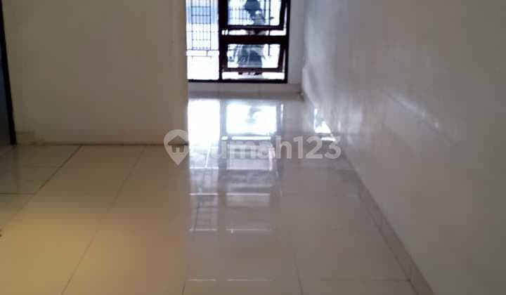 Rumah Minimalis Taman Holis Indah 2 Lokasi Strategis