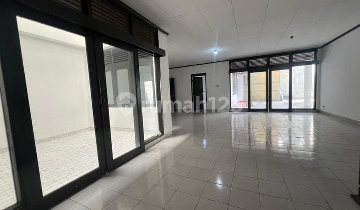 Large House in Babakan Jeruk Suitable for Home Industry
